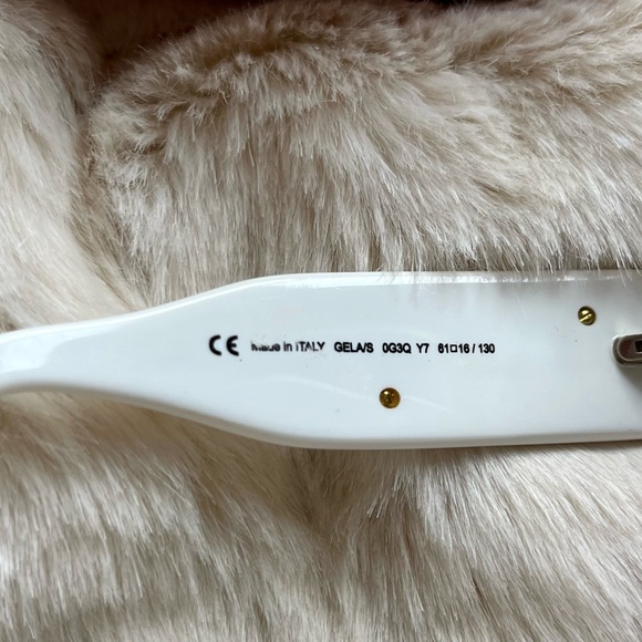 Juicy “American Princess” Sunglasses & Case - Picture 4 of 7